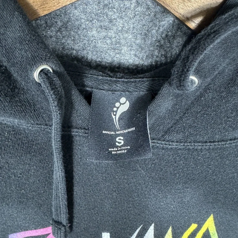 Beyond Wonderland Hoodie Womens Small Black Rainbow Dance Insomniac Sweater Rave - Picture 3 of 10